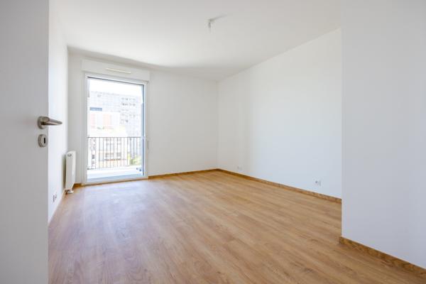 Appartement T4 avec terrasse