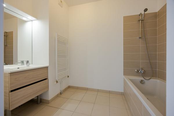Appartement T4 avec terrasse