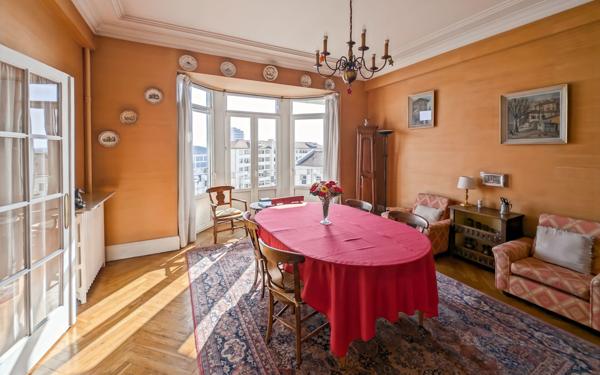 Appartement à vendre    5 pièces • 158,26 m2 Lyon 6