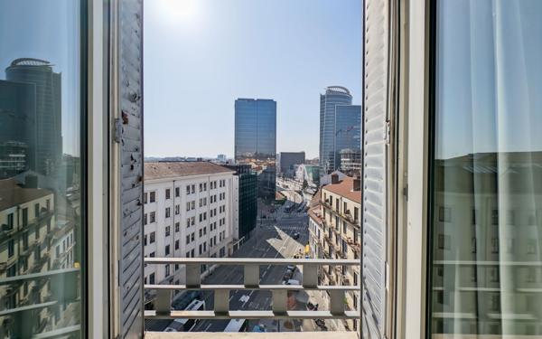 Appartement à vendre    5 pièces • 158,26 m2 Lyon 6