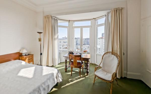 Appartement à vendre    5 pièces • 158,26 m2 Lyon 6