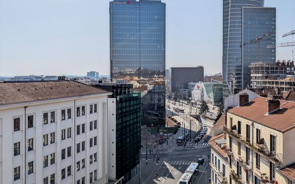 Appartement à vendre    5 pièces • 158,26 m2 Lyon 6