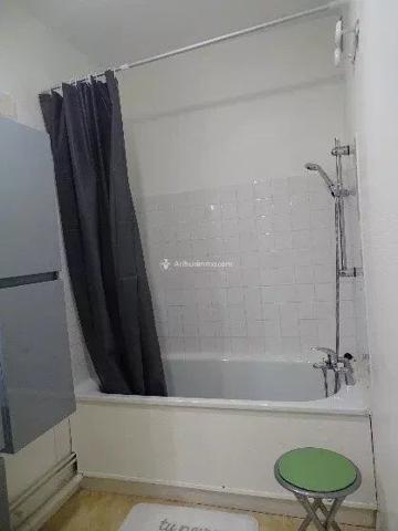 Location de vacances                                                      Appartement
                        
                     2 pièces                      50 m2                     à Bagnoles-de-l'Orne-Normandie