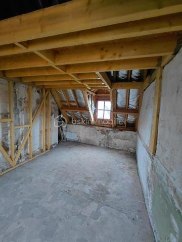 ESCLUSIVITE
QUARTIER HISTORIQUE DU POLLET
Immeuble à deux pas du port , du pont Colbert et des commerces
Ce bien composé de 4 logements à rénover

rdc/1 étage 3 pièces en duplex 47,54 m2
2 étage un studio de 18,67 m2
3 étage un studio de 20,35 m2
4 étage un studio avec mézza de 17,82 m2
couverture neuve , charpente neuve ,  menuiseries neuve , 

Idéal pour un premier achat ou en 
investissement locatif