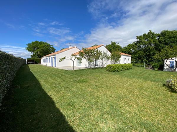 Maison Pornic 8 pièce(s) 240 m2