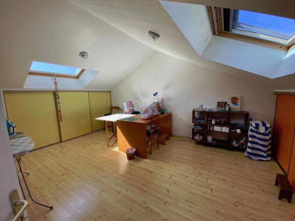 Maison Pornic 8 pièce(s) 240 m2