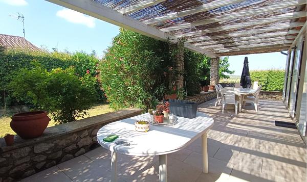 LANÇON-PROVENCE  - A Vendre - Maison T4 de 90 m2 avec jardin et garage