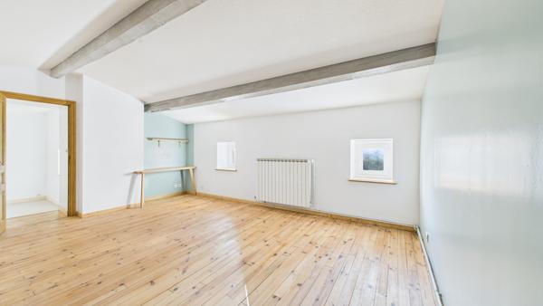 Maison 6 pièces - 202 m² Exclusivité efficity