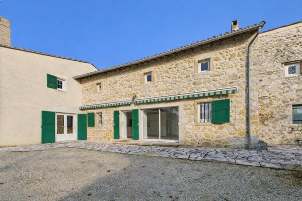 Maison 6 pièces - 202 m² Exclusivité efficity