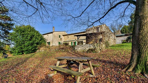 Maison 6 pièces - 202 m² Exclusivité efficity