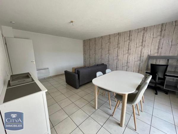 Appartement à louer 2 pièces 47.25m²