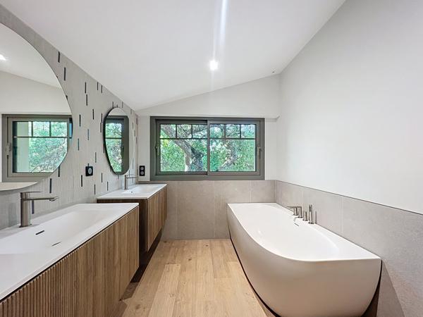 Maison à vendre  7 pièces - 173,54 m2 ARCACHON - 33