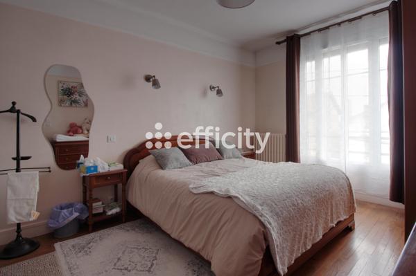 Maison 7 pièces - 140 m²