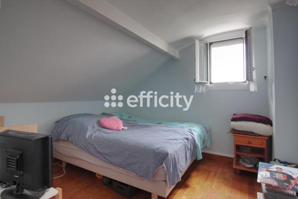 Maison 7 pièces - 140 m²