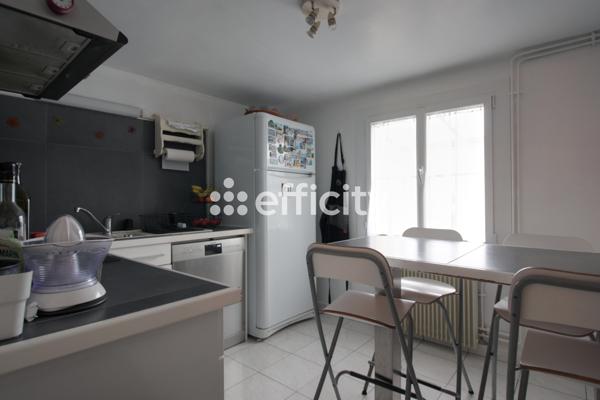 Maison 7 pièces - 140 m²