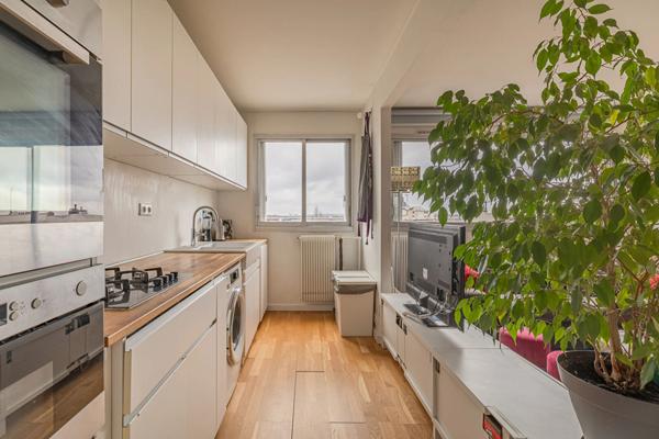 Appartement Le Bourget 4 pièce(s) 85.34 m2