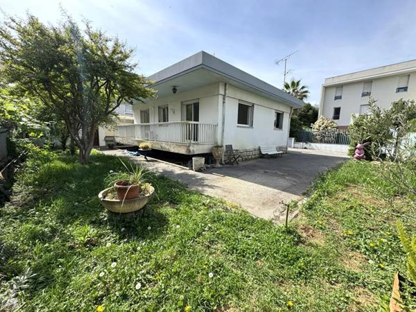 Maison à vendre à Cagnes-sur-Mer (06800)