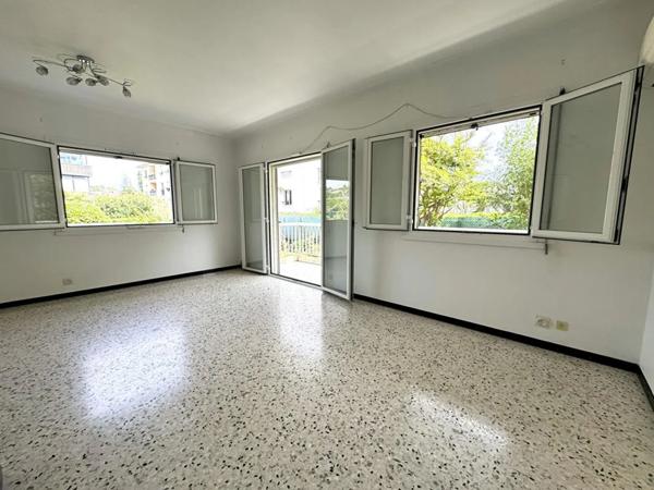 Maison à vendre à Cagnes-sur-Mer (06800)