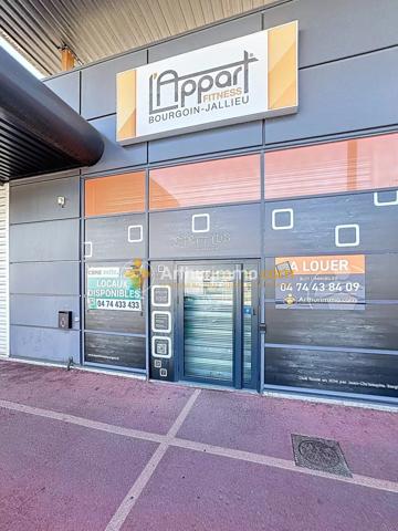 Vente Local commercial 1 pièces 475 m2 à Bourgoin-Jallieu