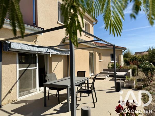 Maison à vendre 6 pièces 126,6 m² Villars-les-Dombes