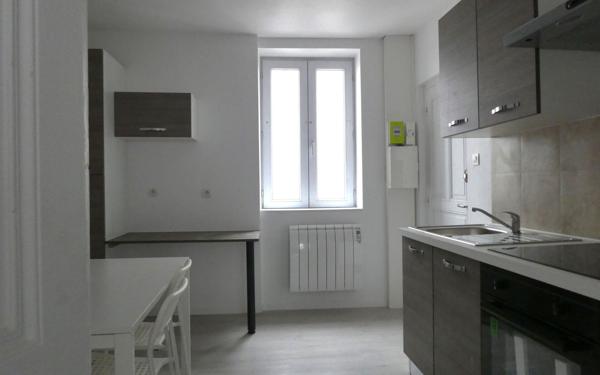 Appartement à louer    1 pièce •  Le Creusot