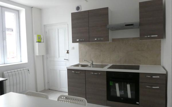 Appartement à louer    1 pièce •  Le Creusot