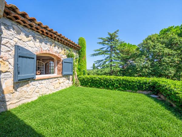 Vente Mas Mouans-Sartoux 6 Pièces 190 m²