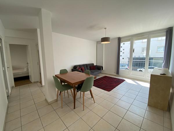 A LOUER - Appartement meublé 2 chambres - RENNES Square du Docteur Guérin
