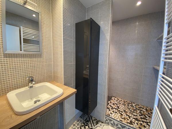 A LOUER - Appartement meublé 2 chambres - RENNES Square du Docteur Guérin