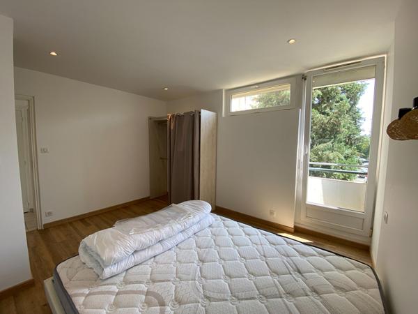 A LOUER - Appartement meublé 2 chambres - RENNES Square du Docteur Guérin
