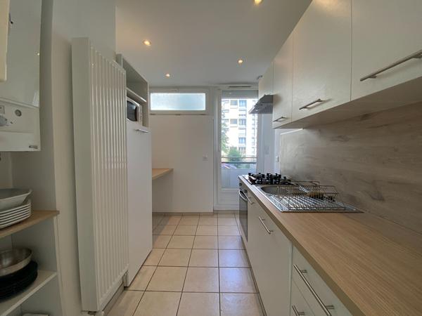 A LOUER - Appartement meublé 2 chambres - RENNES Square du Docteur Guérin