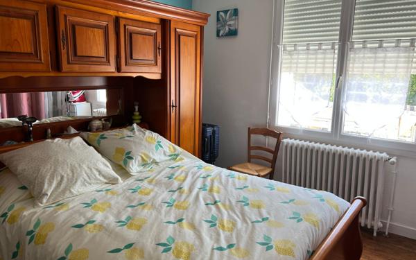 Maison à vendre    3 pièces • 85 m2 Saint-Jean-d'Angély