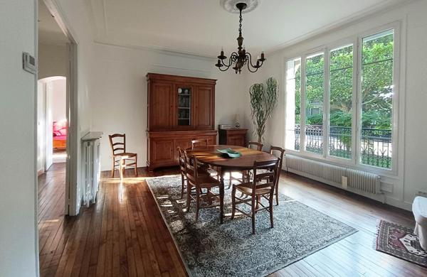 Maison Familiale proche RER A 10 pièces 240m² NEUILLY-PLAISANCE (93360)