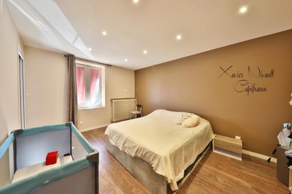 Maison à vendre 4 pièces VONNAS (01)