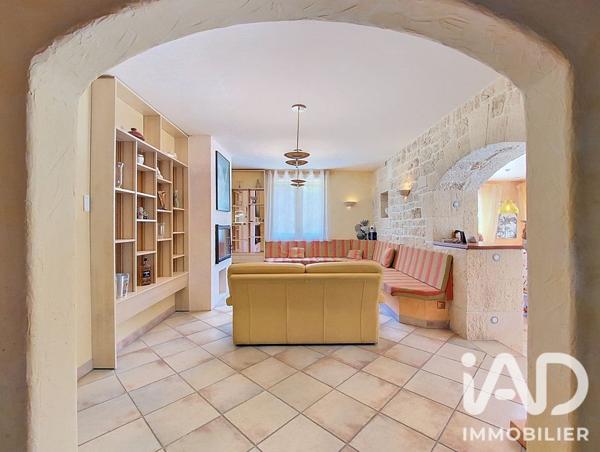 Maison (prestige) à vendre 8 pièces 206 m² Carpentras