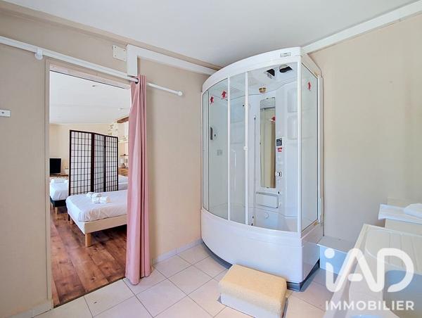 Maison (prestige) à vendre 8 pièces 206 m² Carpentras