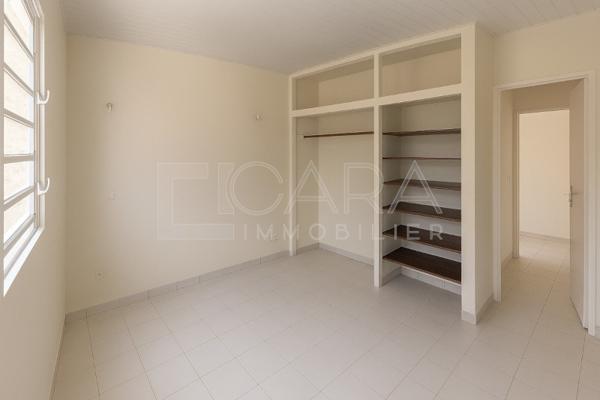 Location Maison 5 Pièce(s) REMIRE-MONTJOLY (97354) 2 495 €