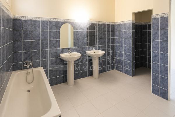 Location Maison 5 Pièce(s) REMIRE-MONTJOLY (97354) 2 495 €