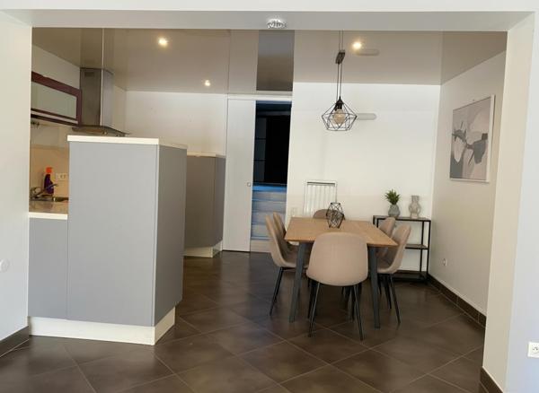 Vue Port Appartement Vannes 2 pièce(s) 62 m2