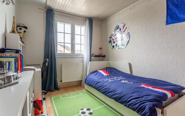 Maison à vendre    5 pièces • 148 m2 Crosne