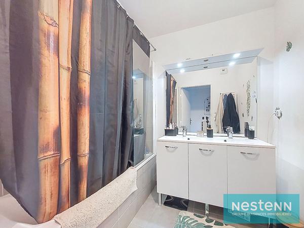 Appartement Istres 3 pièce(s) de 61m² avec terrasse et double stationnement