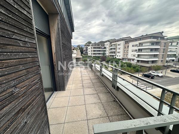Appartement Saint Julien En Genevois 4 pièce(s)
