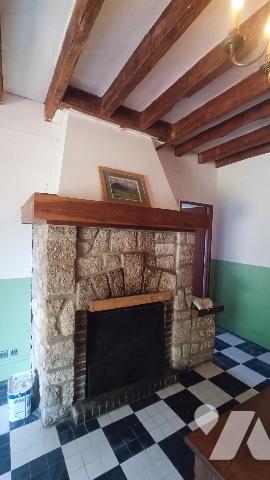 Lorrez-le-Bocage, maison à rénover de 91 m² 4 pièces, grange de 50 m² + pièce de 27 m² + jardin.