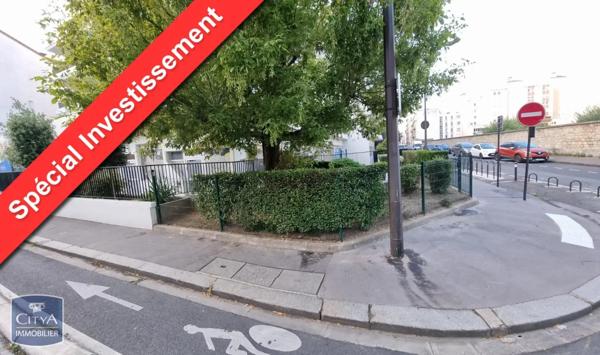 Local professionnel à vendre 400m²