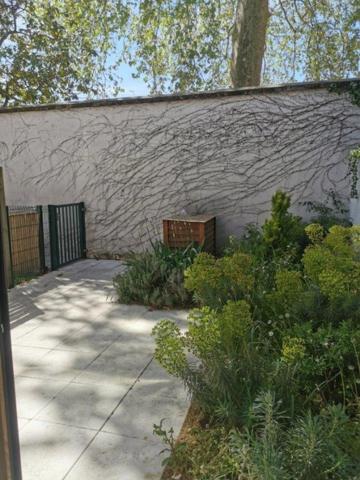 Maison à vendre 3 pièces rue victor hugo AVEC PARKING EN SOUS-SOL  TOURS (37) a 10 minutes  de jean jaures en marchant tranquillement