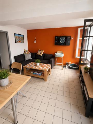 Appartement Appartement Bordeaux 3 pièce(s) 48 m2 48.2 m²