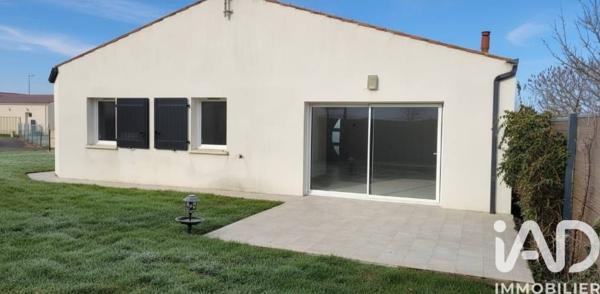 Maison à vendre 4 pièces 82 m² Saintes