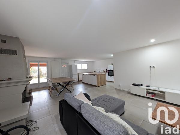 Maison 5 pièces de 98 m² à Martignat (01100)