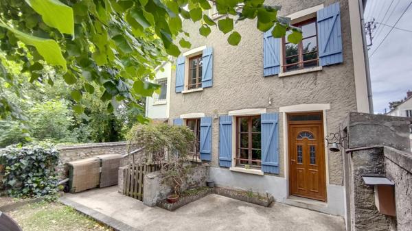 Maison 70 m2, 4 pièces, 3 chambres, garage, jardin