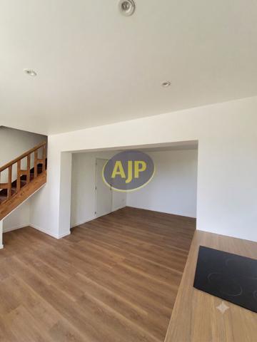Location maison Kerfourn : 650 € - AJP Immobilier Pontivy